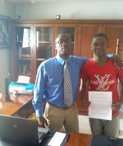 Jonhley Pierre au moment de sa signature à Champions FC
